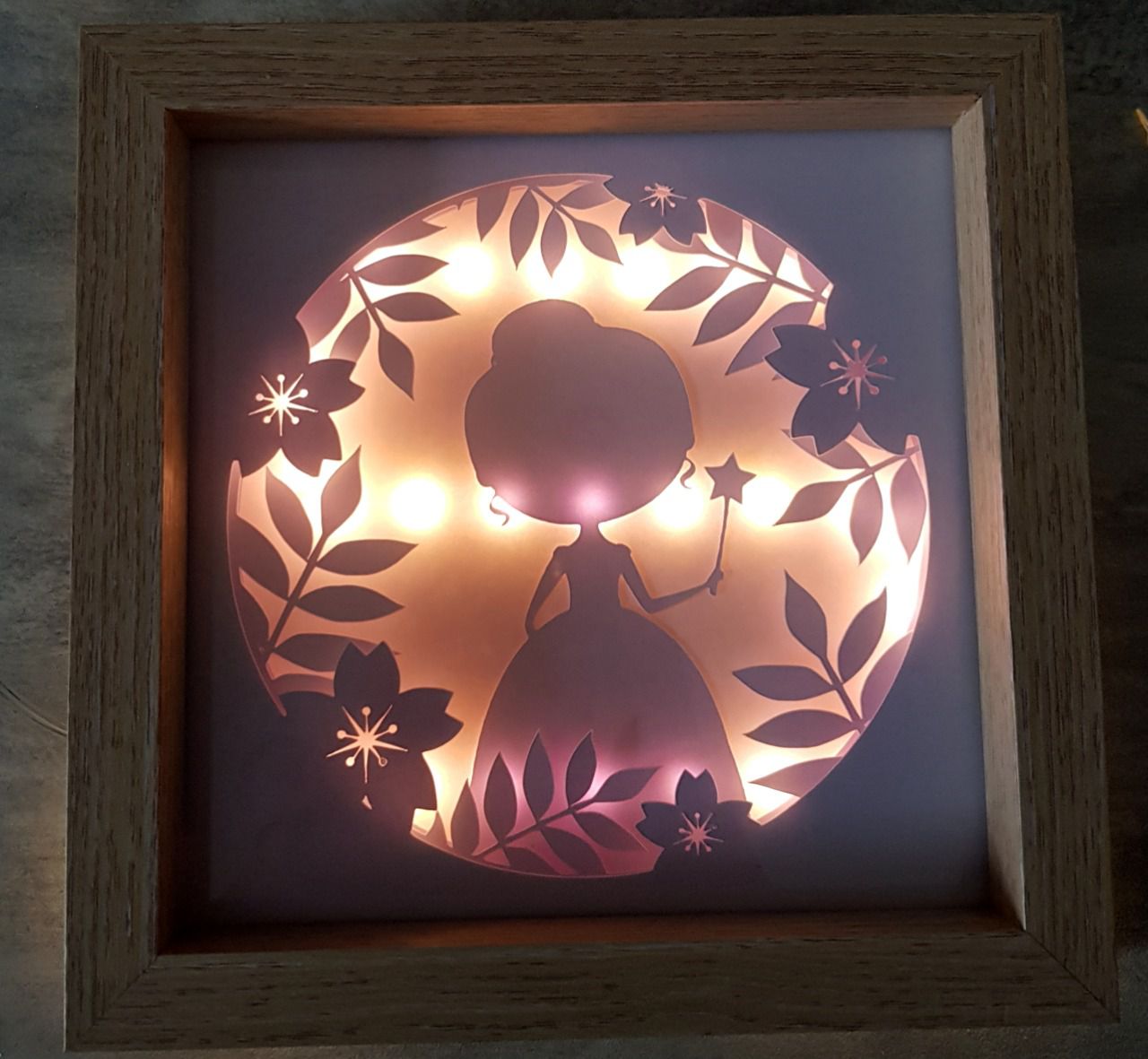 Light box fée et fleurs Latelierdanslamaison