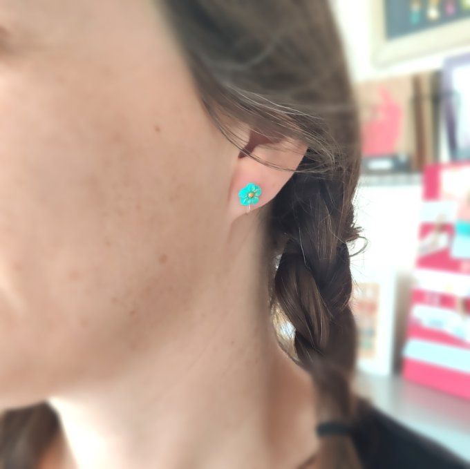 Boucles d'oreilles sans perçage mini fleurs violettes ou turquoises