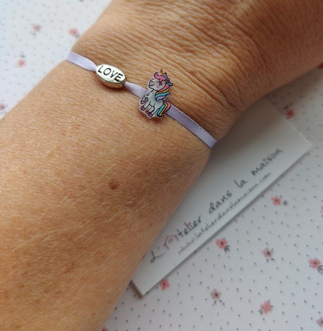 Bracelet mini licorne multicolore 