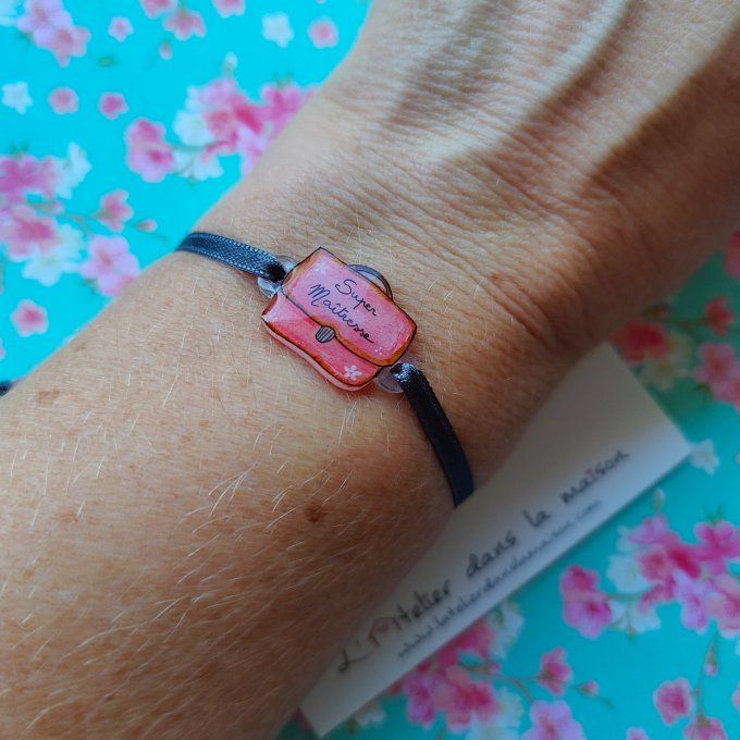 Le bracelet cartable corail