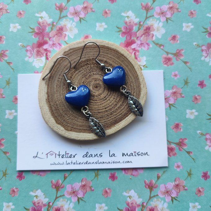 Boucles d'oreilles coeur bleu