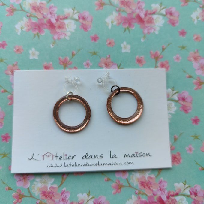 Boucles d'oreilles sans perçage façon créoles dorées