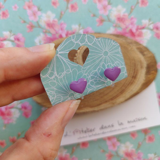 Boucles d'oreilles sans perçage coeur violet léger défaut