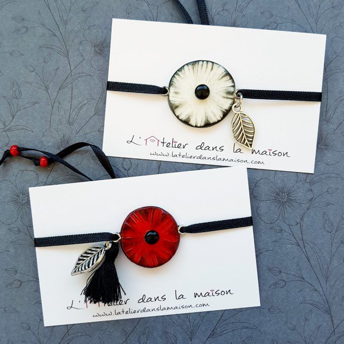 Bracelet coquelicot rouge ou blanc breloque 