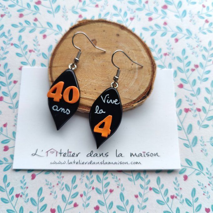 Boucles conscrits forme feuille fond noir