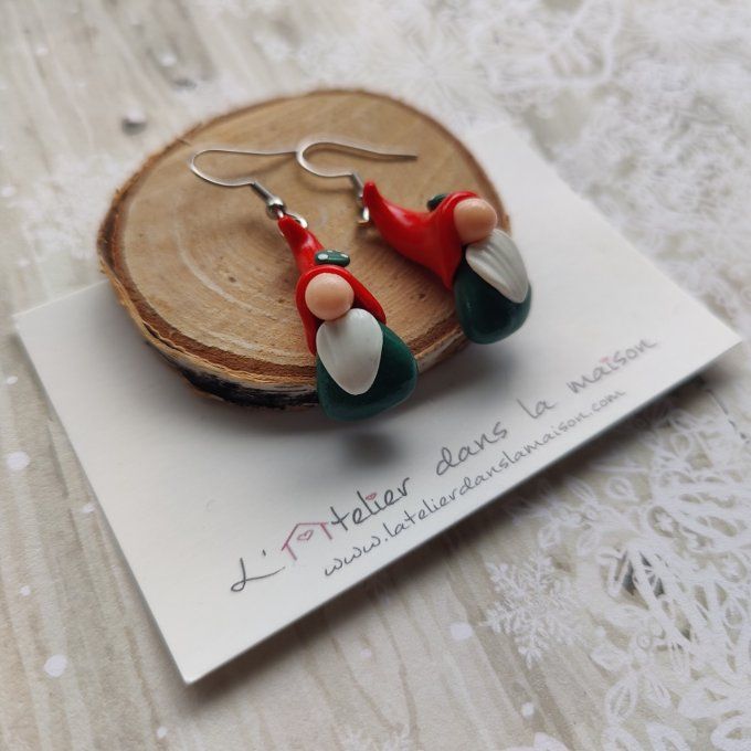 Boucles gnomes de noël verts et rouges