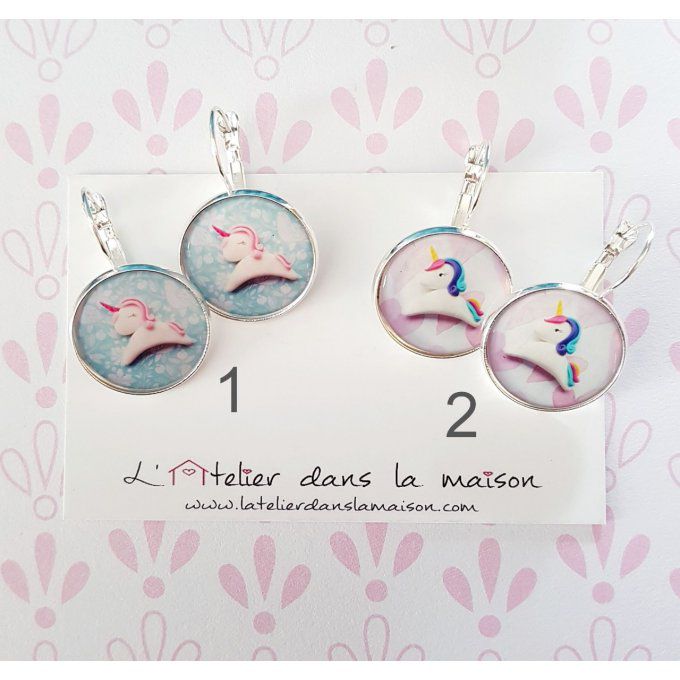boucles licornes par l'atelier dans la maison