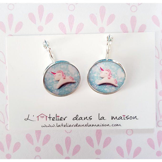 Boucles d'oreilles licornes résine