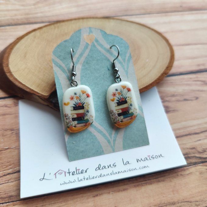 boucles d'oreilles livre pour maitresses