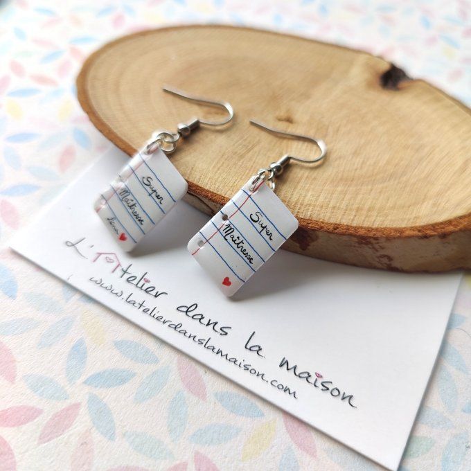 Boucles d'oreilles Maitresse personnalisable Cahier