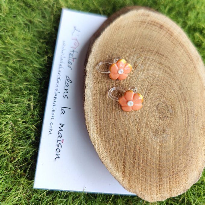 Boucles d'oreilles sans perçage enfant en simili coeur fond rose