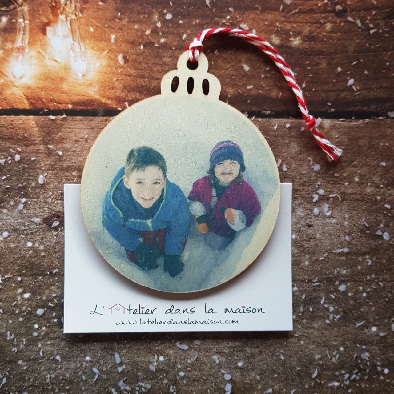 Boule de Noël en bois voiture Joyeux Noël personnalisable - AtelierNat