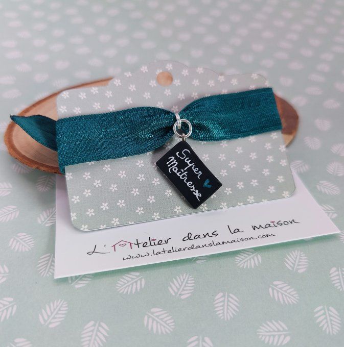 bijou cadeau maitresse ou atsem