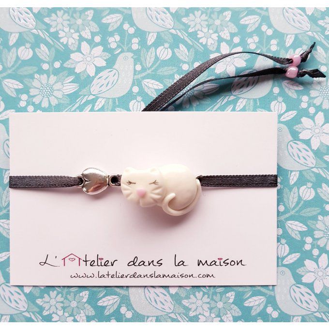 bracelet chat blanc