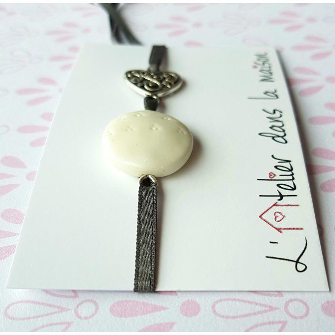 bracelet réglable blanc et coeur