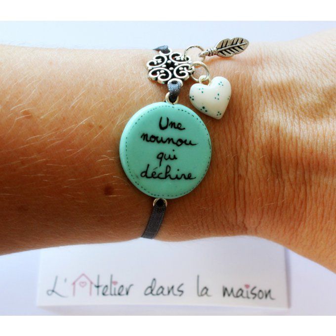 cadeau bracelet nounou par l'atelier dans la maison