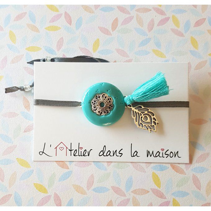bracelet médaillon turquoise et plume de paon