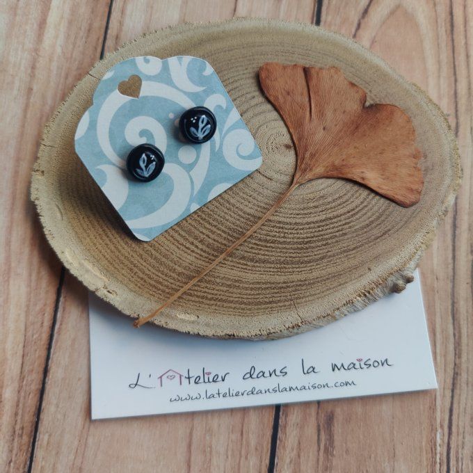boucles d'oreilles rondes noires sans trous ou clous