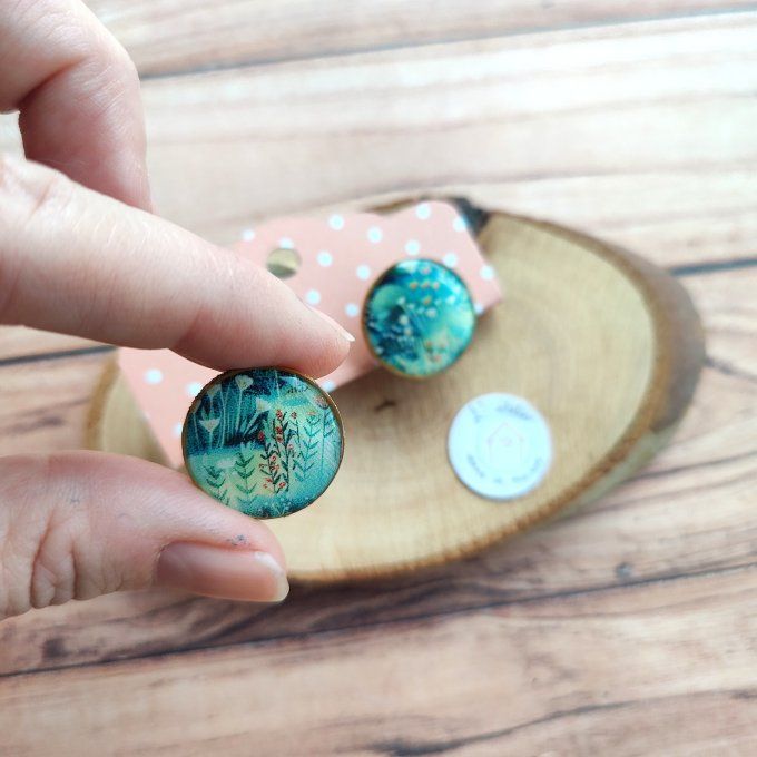 Les  clips ronds tons vert et or, boucles d'oreilles avec ou sans perçage