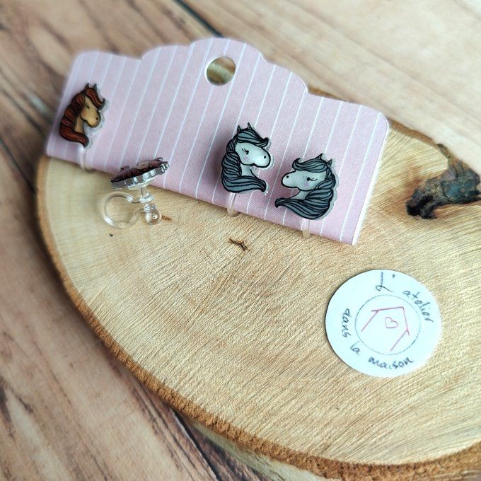 boucles d'oreilles sans trous cheval