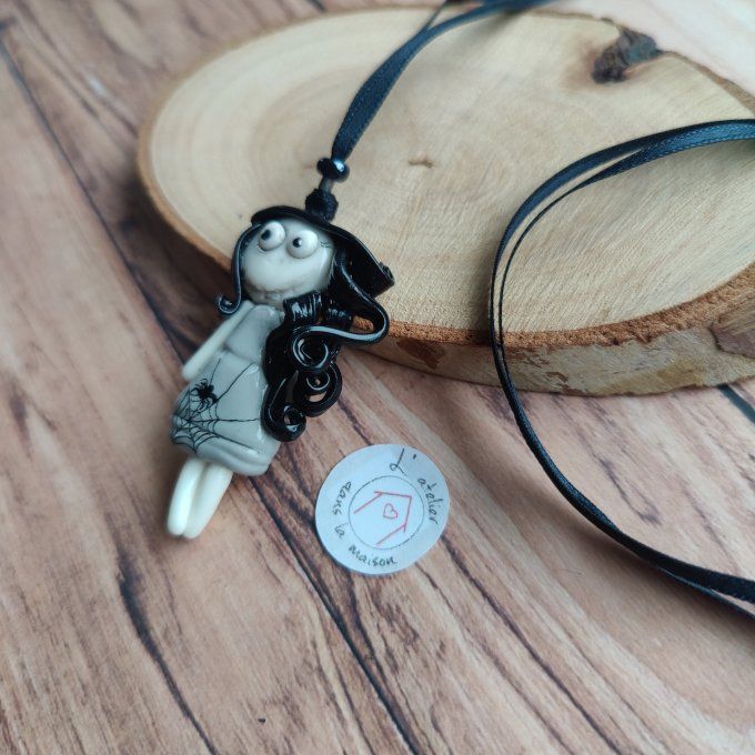 Collier zombie fillette