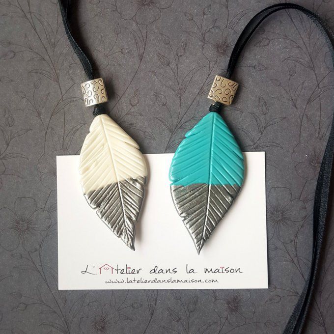 collier bijou plume blanc ou turquoise argenté