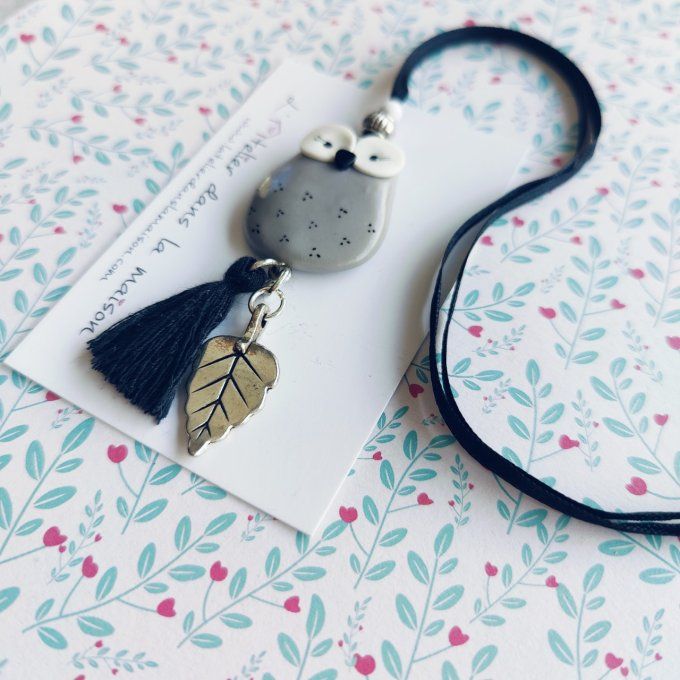 collier hibou gris
