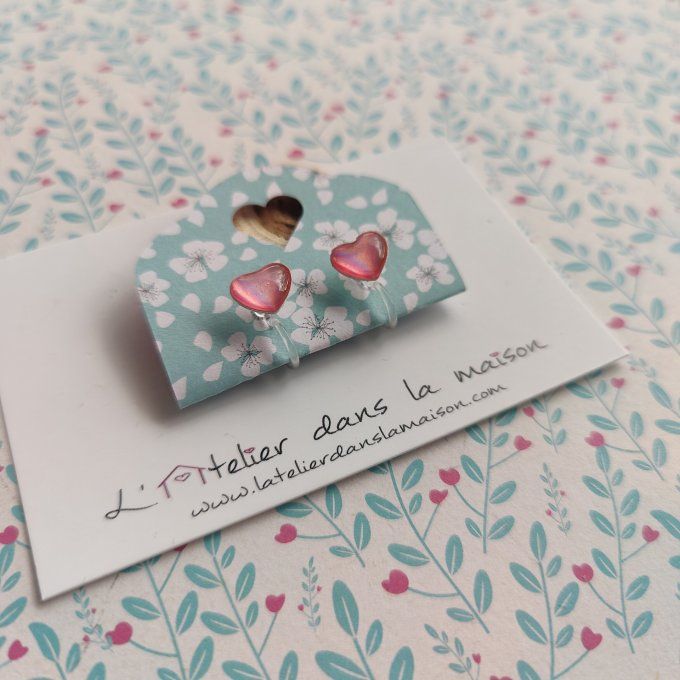 Boucles d'oreilles sans perçage coeur rose irisé