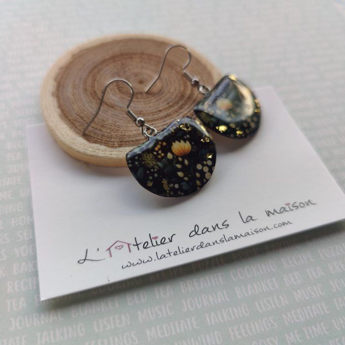Boucles d'oreilles lotus noir et jaune