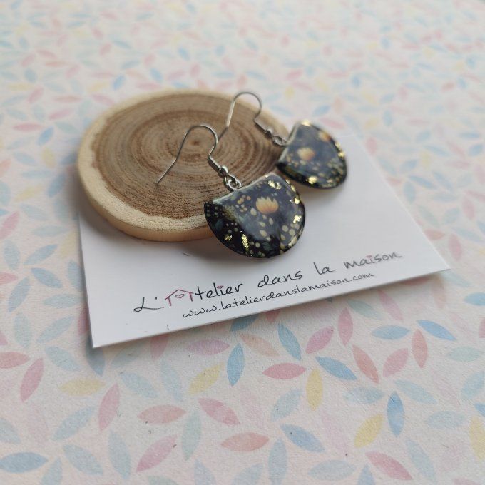 Boucles d'oreilles lotus noir et jaune