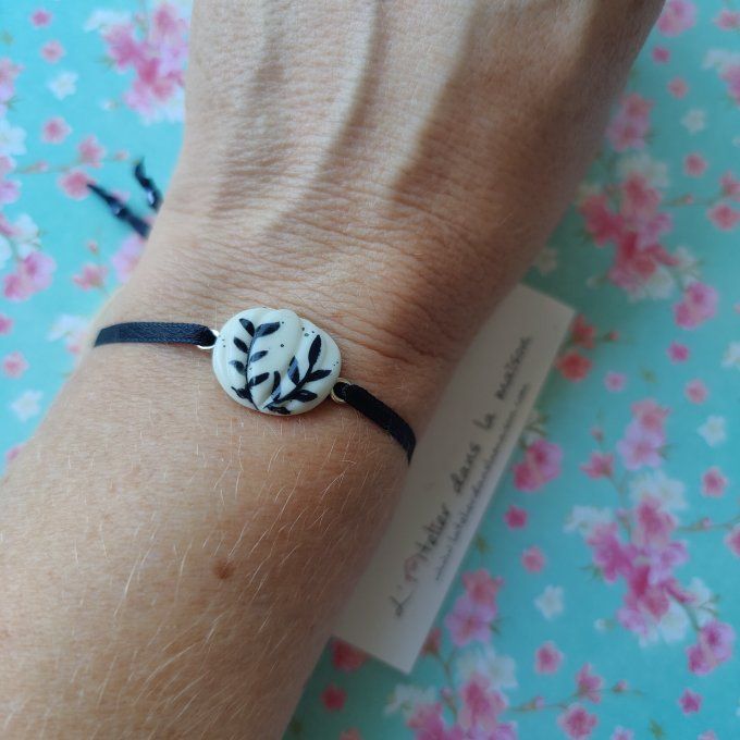 Bracelet médaillon citrouille blanche et noire