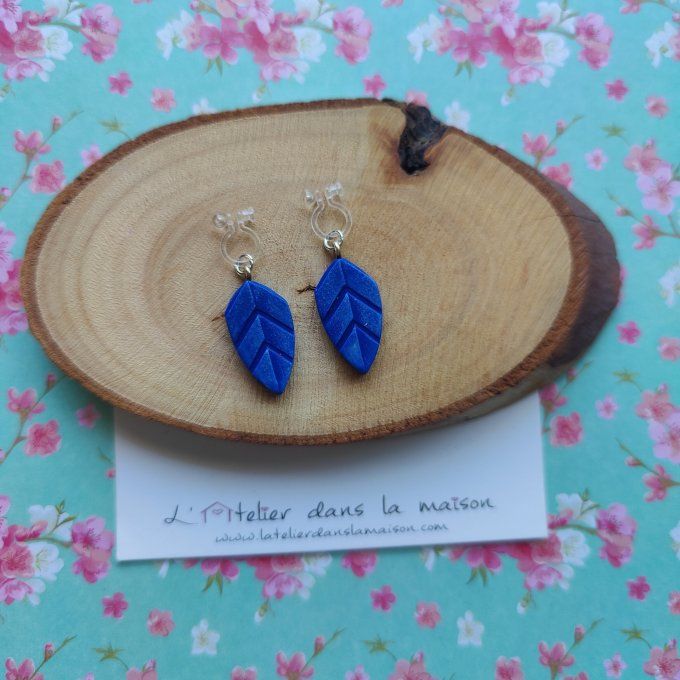 Boucles d'oreilles sans perçage plumes bleues