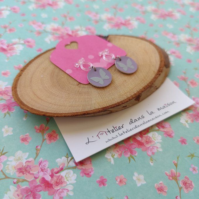 Boucles d'oreilles sans perçage enfant en simili papillon mauve