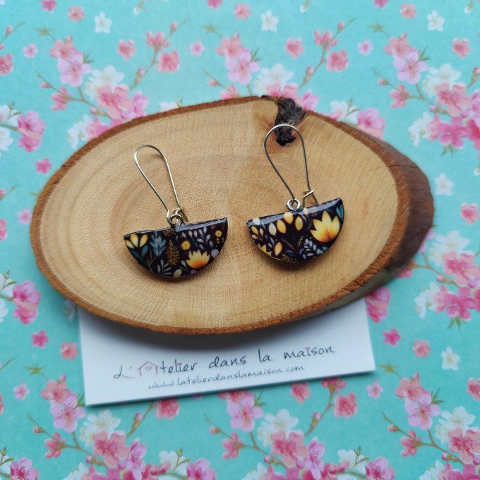 Boucles d'oreilles lotus noir et jaune
