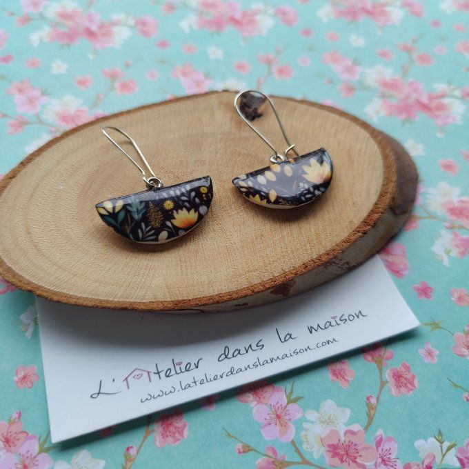 Boucles d'oreilles lotus noir et jaune