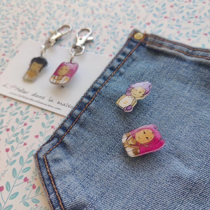 porte-cle ou broche, cadeau huntrx kpop