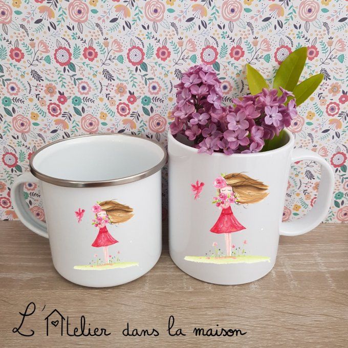 tasses jeune fille à l'oiseau