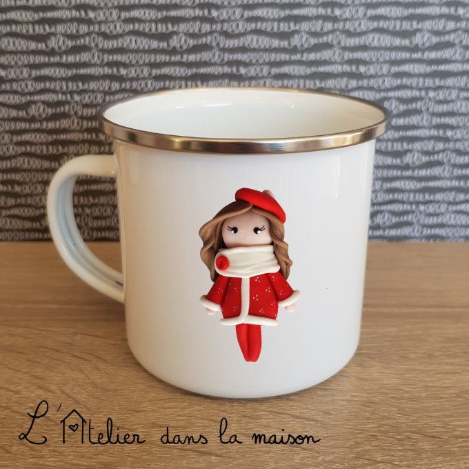 tasse émaillée hivernale